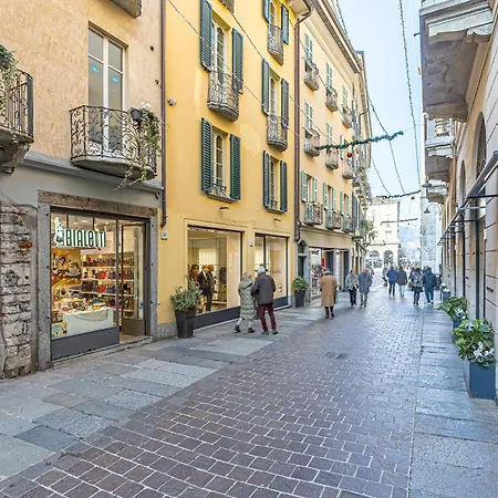 Calicantus Argo * Como